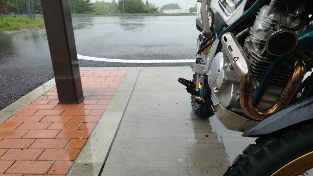 豪雨