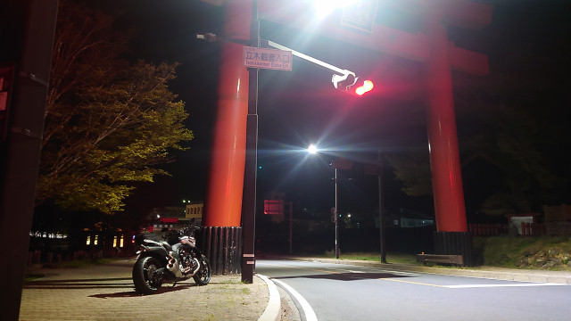 夜の立木観音