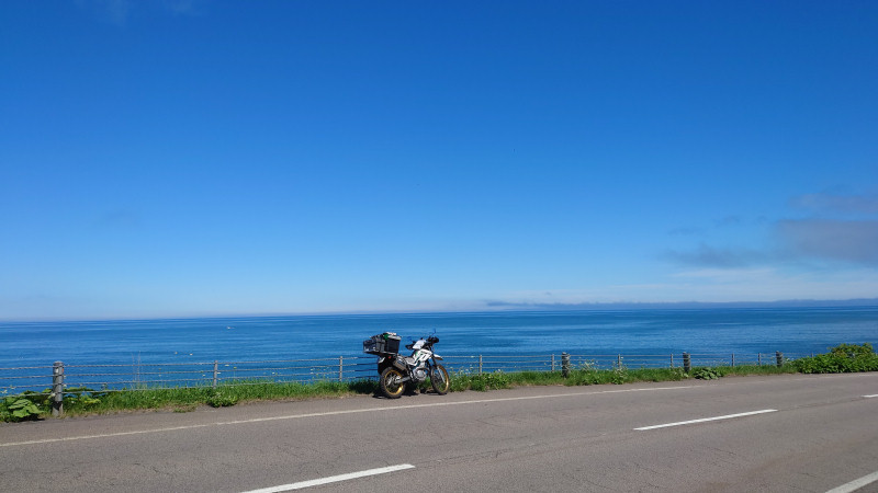 青空と海