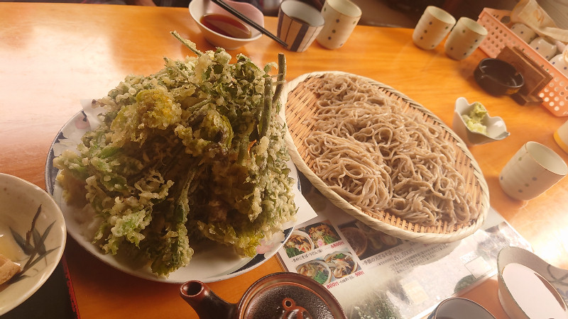 山菜と蕎麦