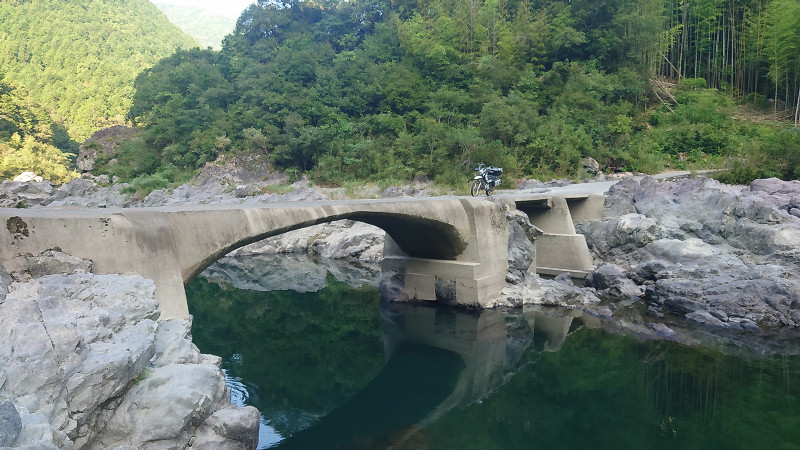 久喜沈下橋